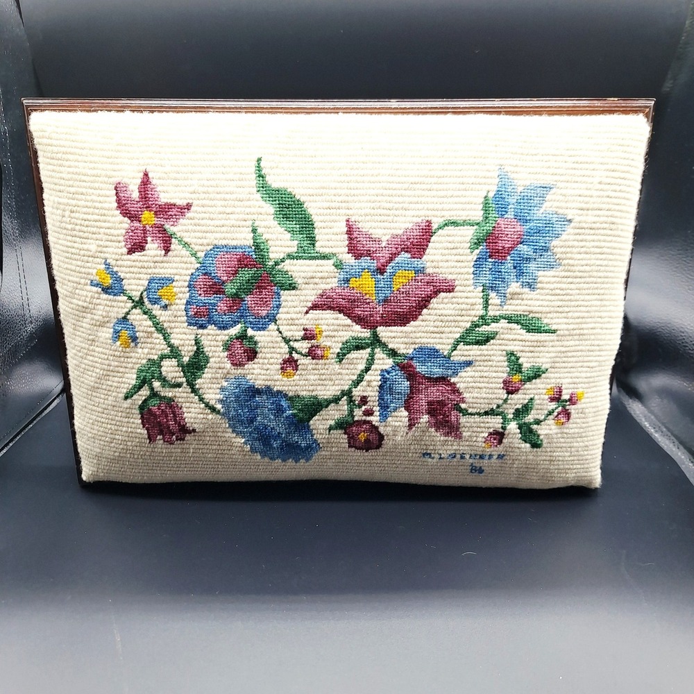 Vintage 1986 Handmade Floral Needlepoint Footstool Wood Cabriole Legs Stool